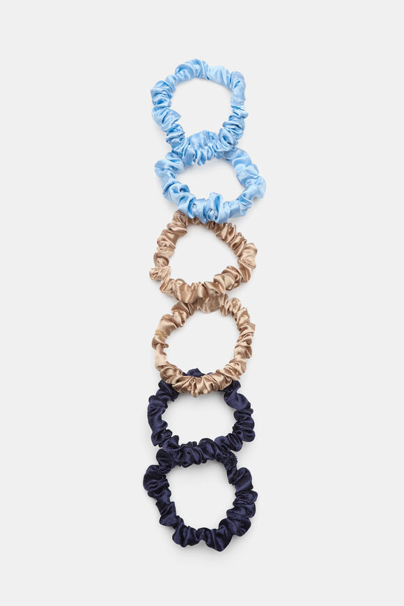 Mini Scrunchie  Soft Blue  hi-res
