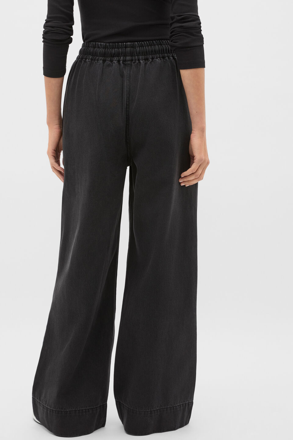 Elasticated Wide Leg Jean  Washed Black