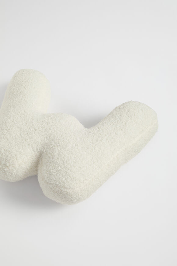 Teddy Initial Cushion Creme  W  hi-res
