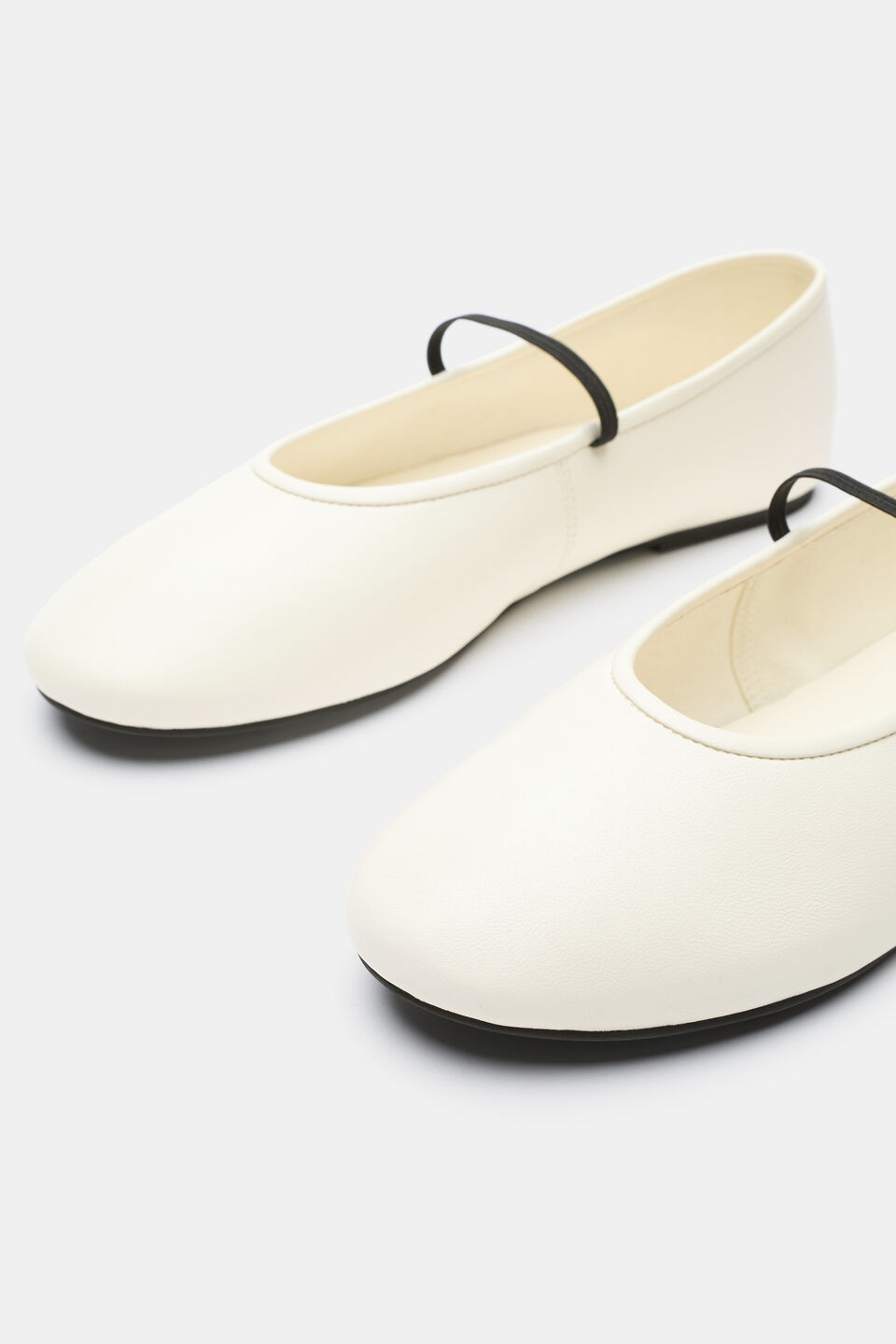 Ariel Ballet Flat  Cream