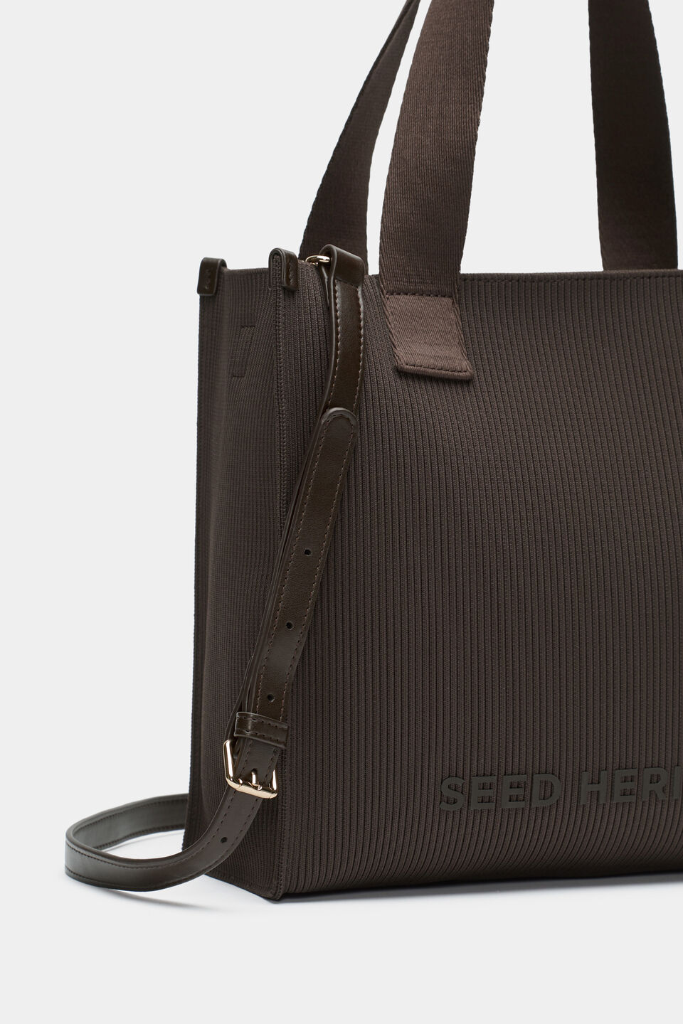 Seed Knit Tote  Coffee Bean