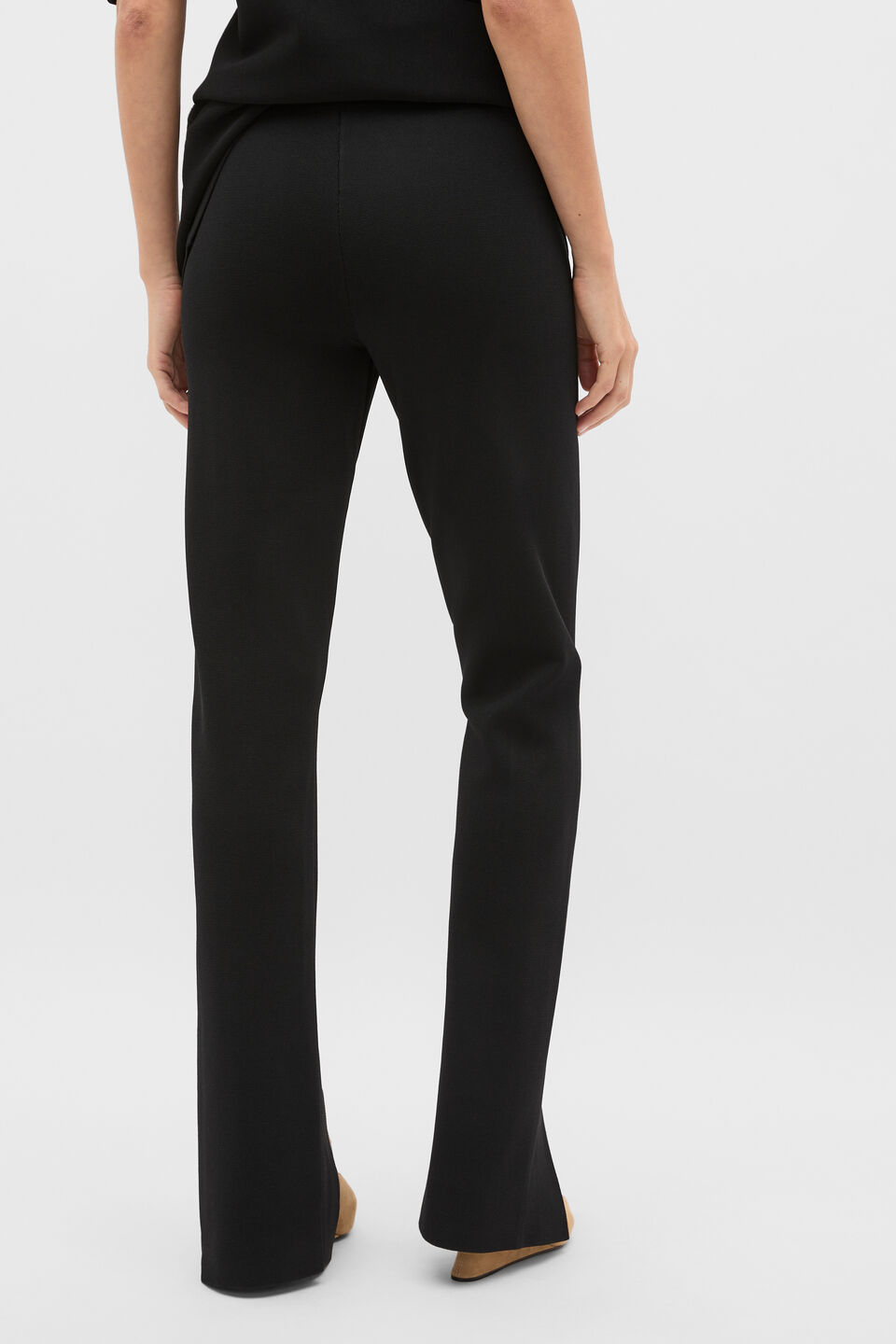 Crepe Knit Slim Pant  Black