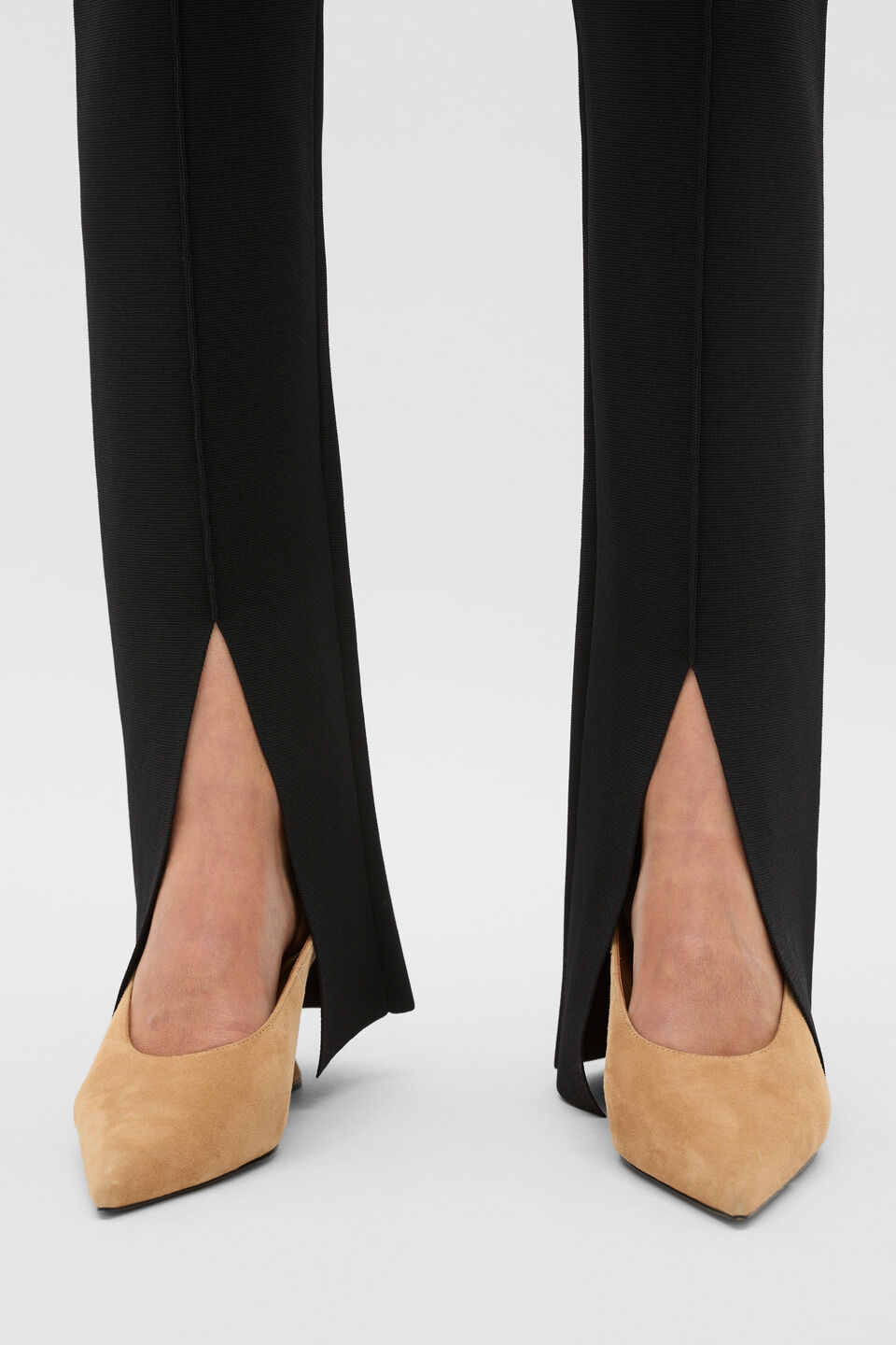 Crepe Knit Slim Pant  Black