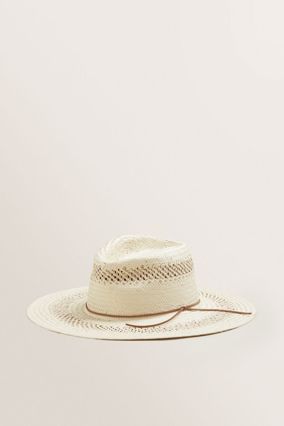 Anna Fedora  