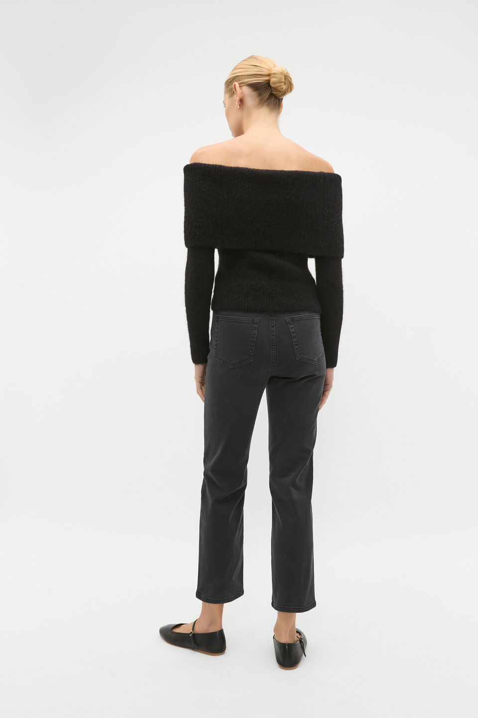 Rib Off Shoulder Knit  Black