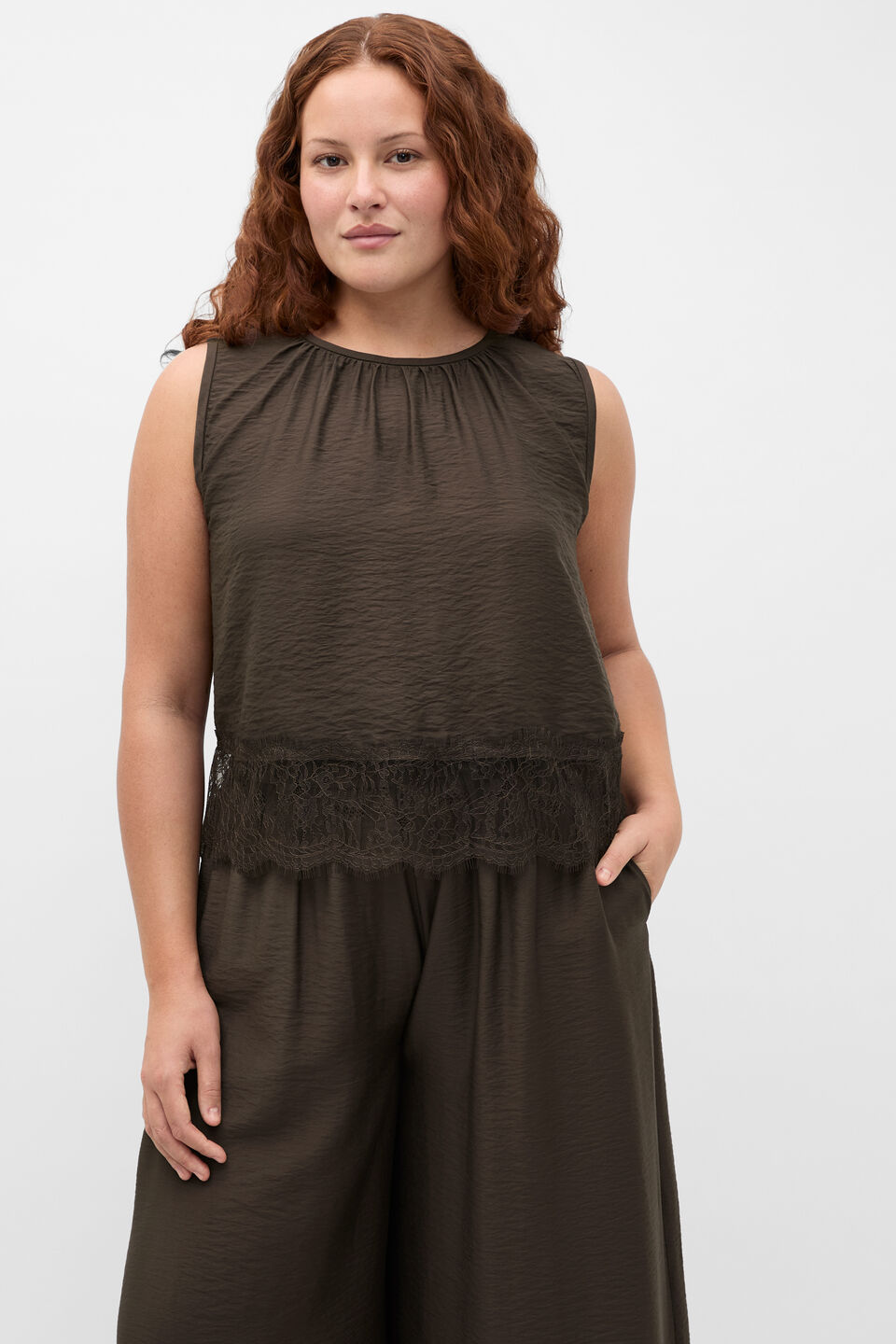 Crinkle Lace Trim Crop Tank  Dark Espresso