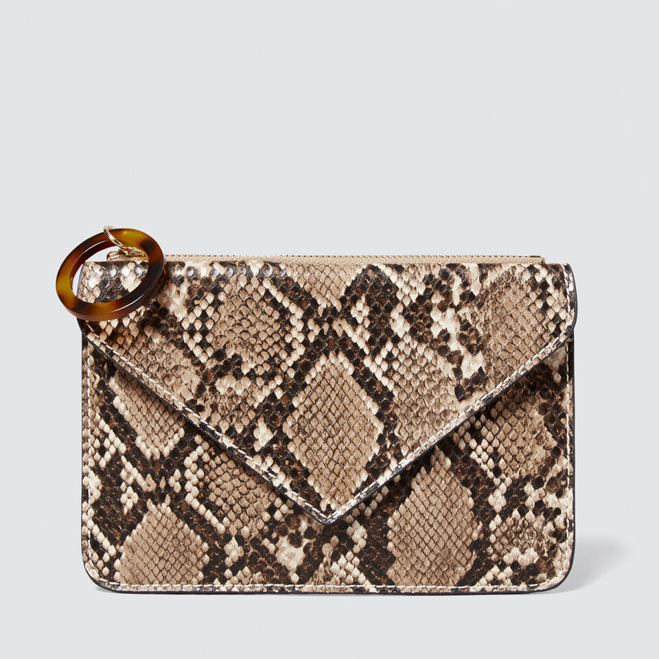 Lou Pouch  