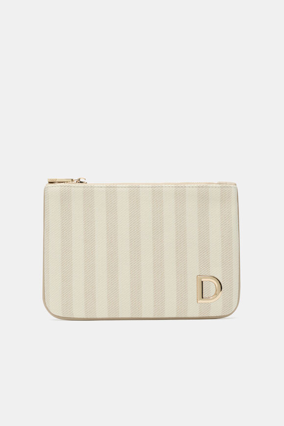 Initial Pouch  D  hi-res