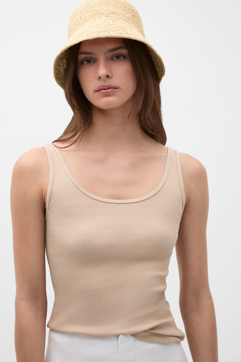 Short Brim Raffia Bucket Hat		 		  Natural