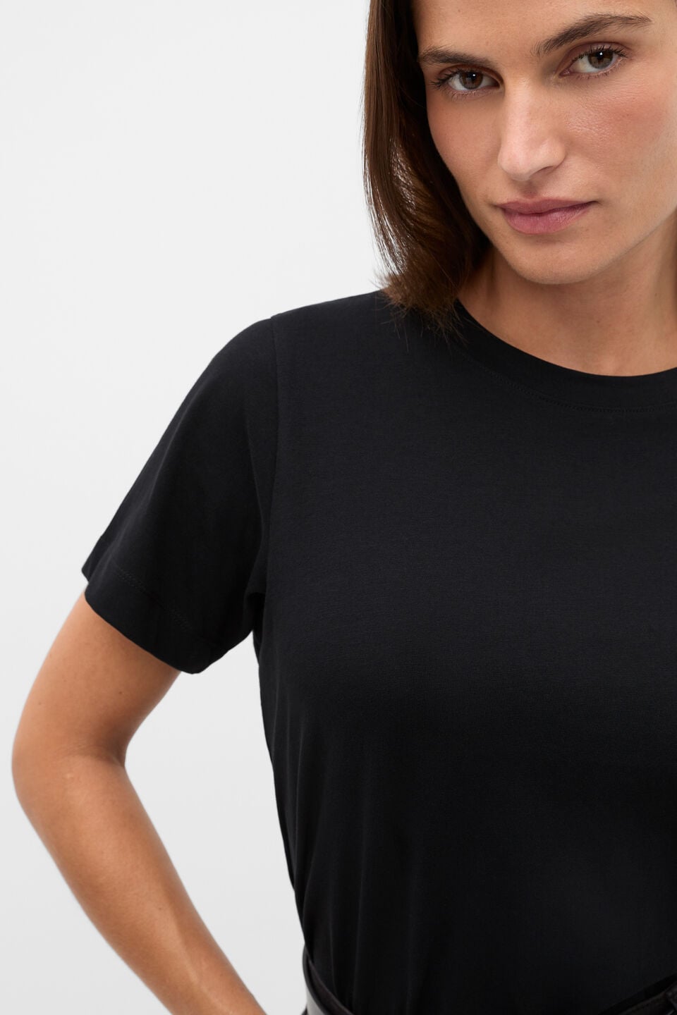 Core Neat Tee  Black