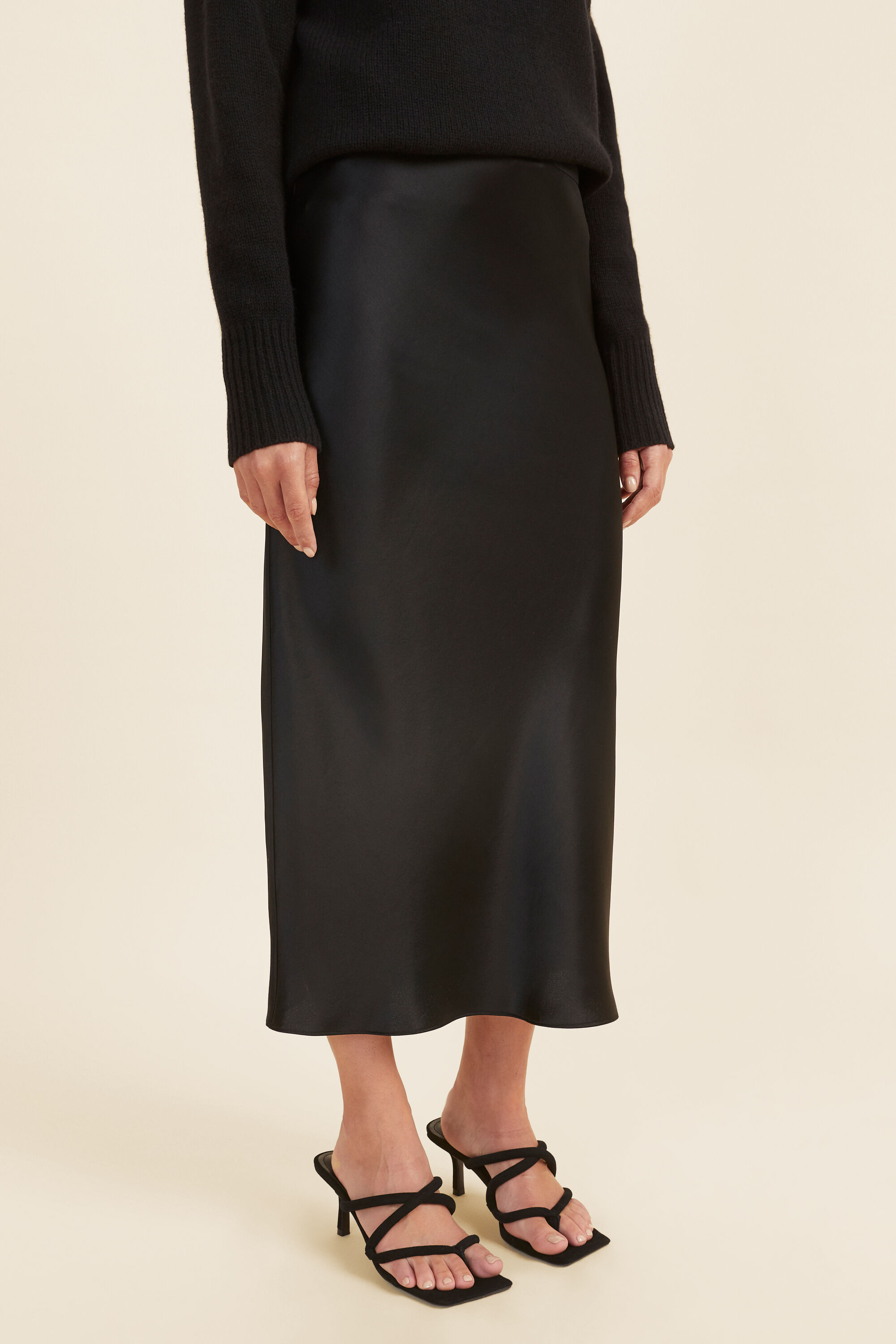 sparkle skirts queen