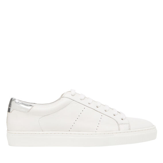 genara lace up sneaker