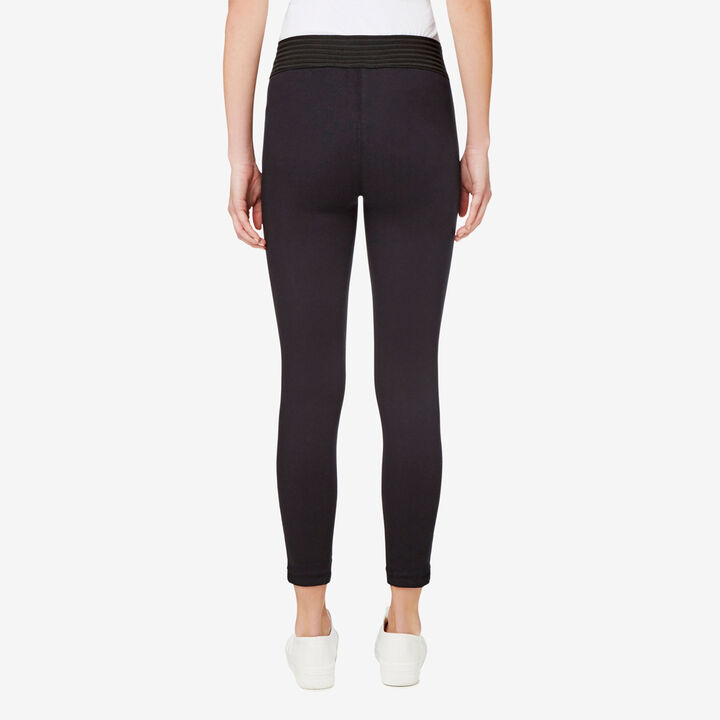 black jegging work pants