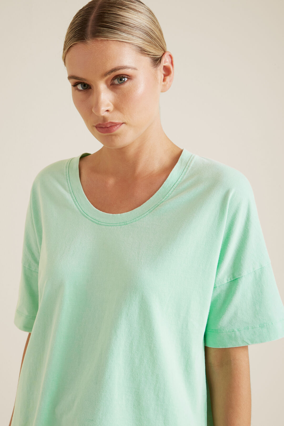 acid washed tee