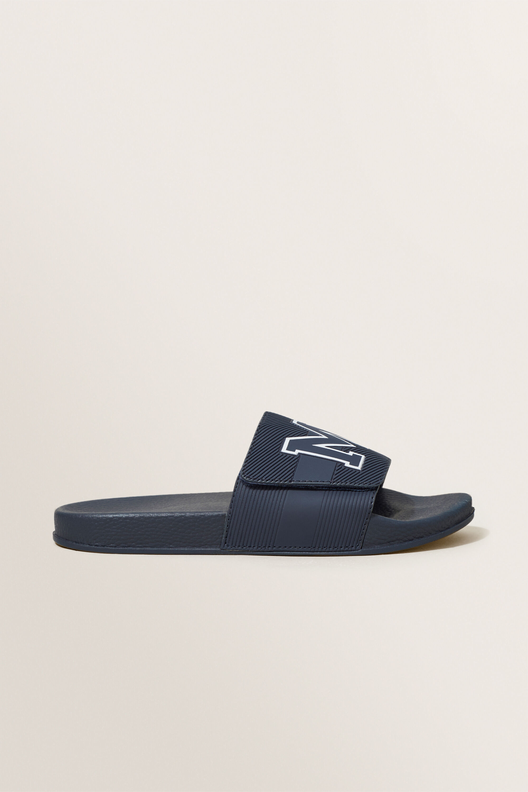 seed boys sandals