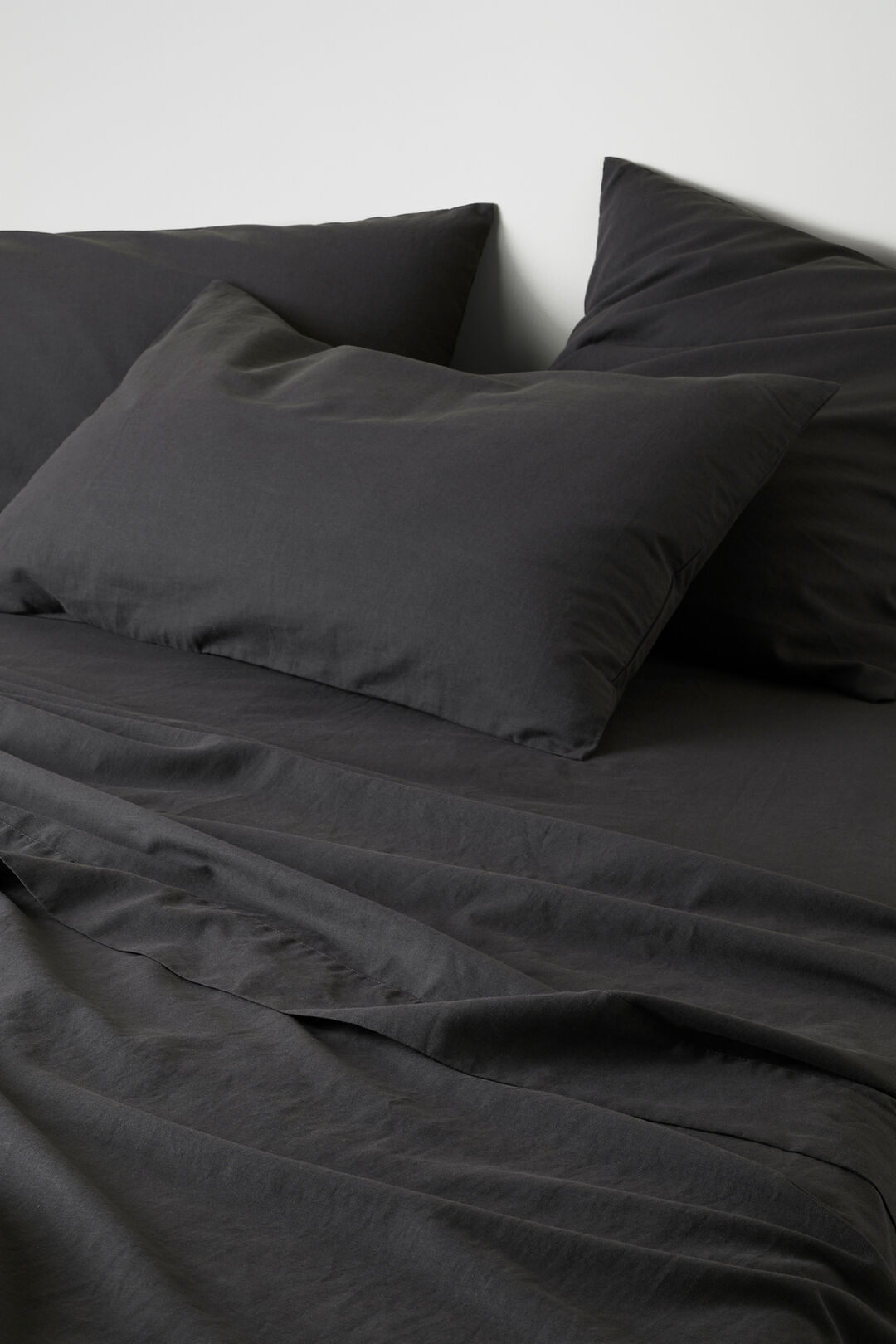 Alba Queen Fitted Sheet  Charcoal  hi-res
