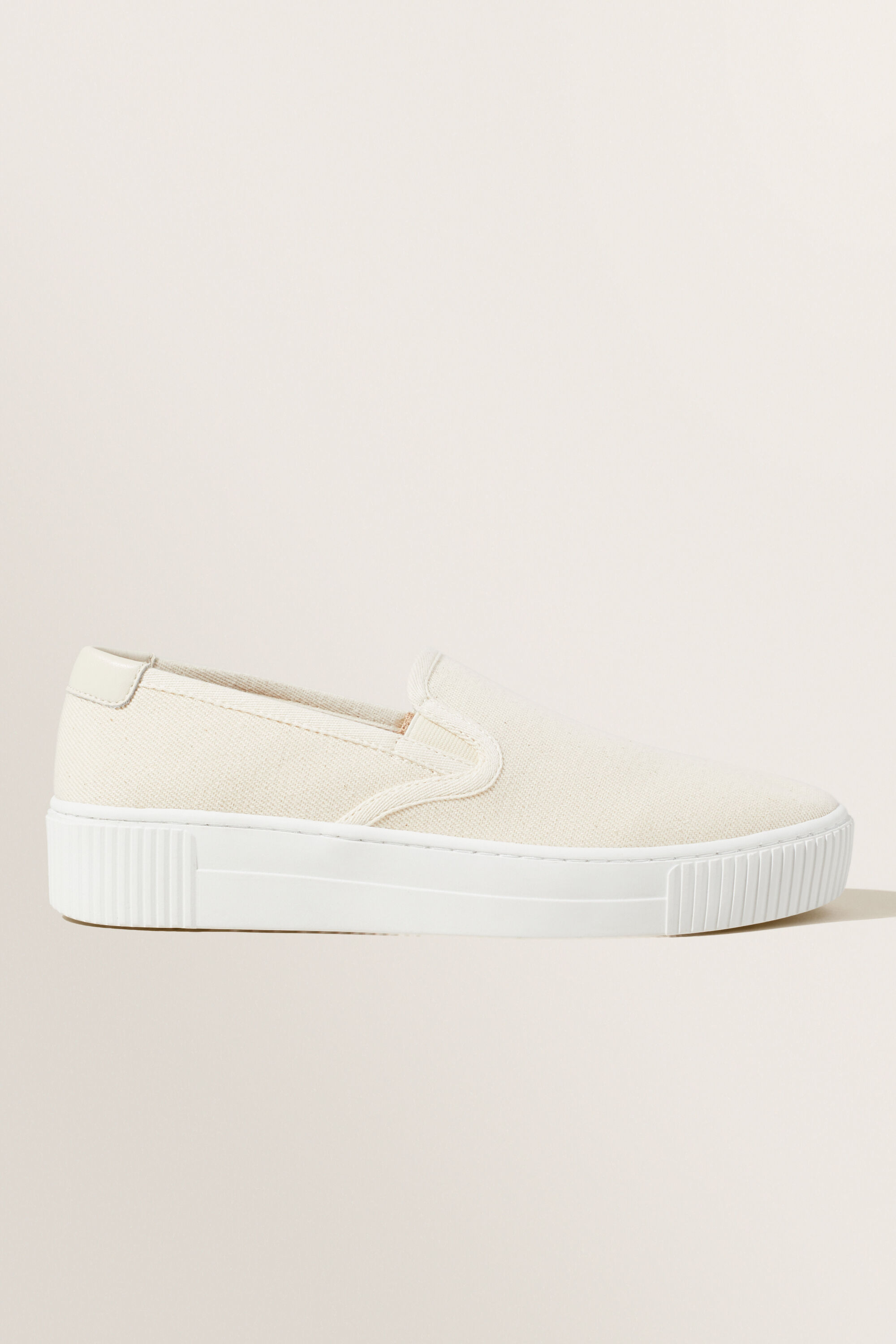 slip on plimsoll