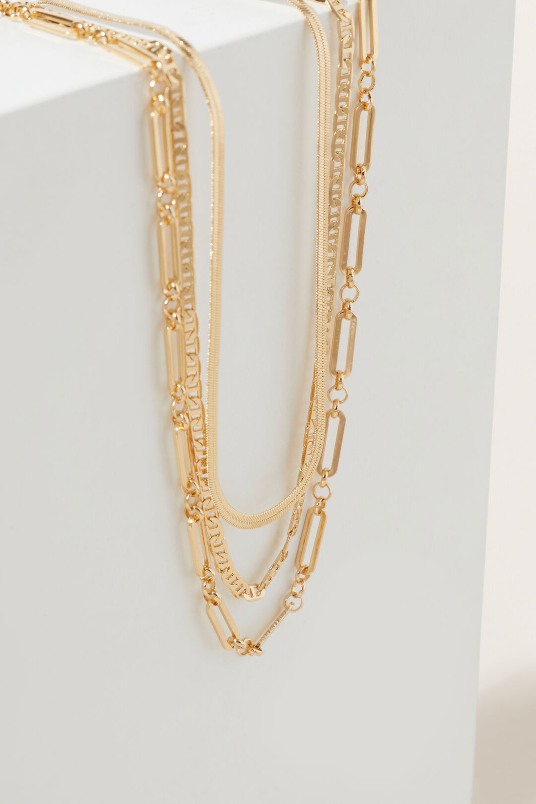 Paper Clip Chain Necklace  Gold  hi-res