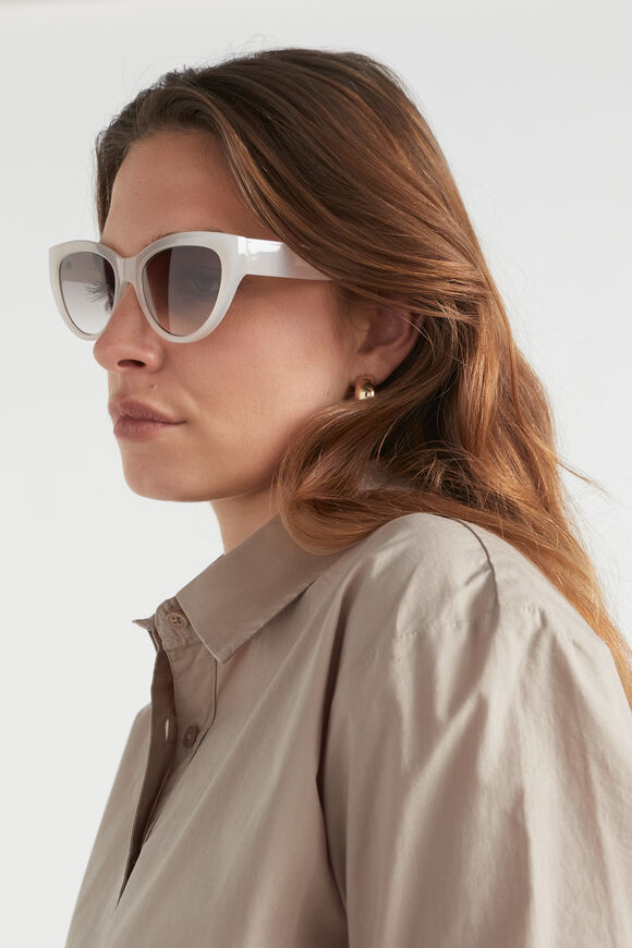 Gigi Cateye Sunglasses  Light Storm  hi-res