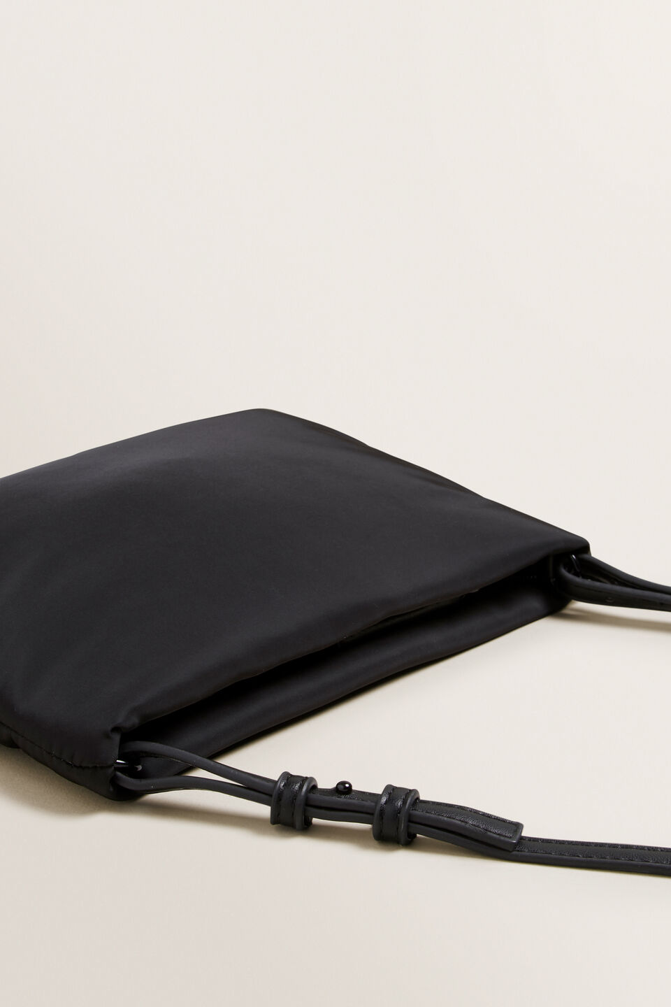 Puffer Sling  