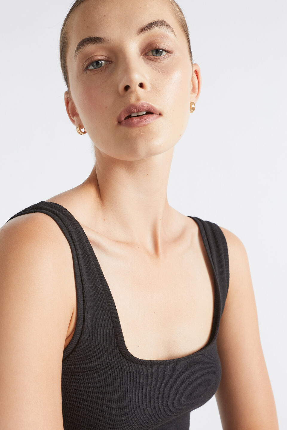 Square Neck Rib Tank  Black