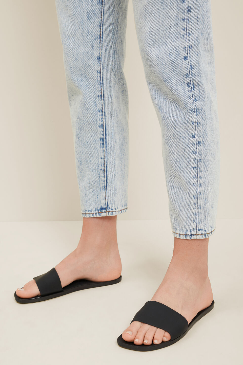 Jelly Slide  Black