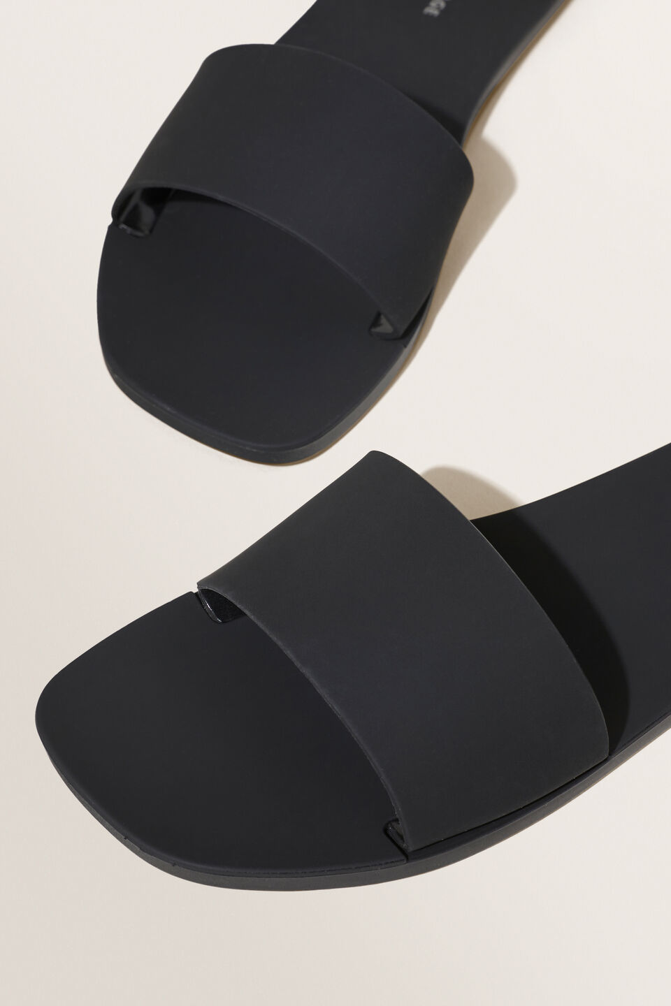 Jelly Slide  Black