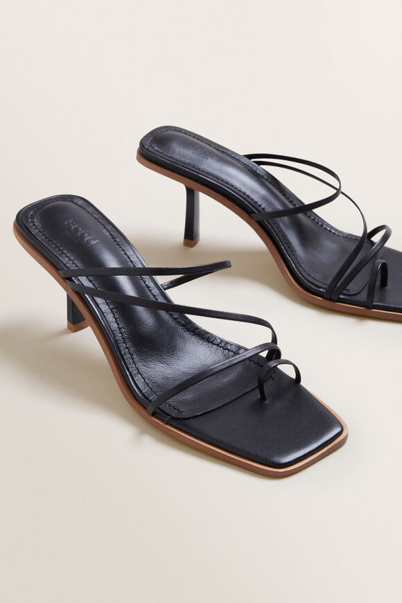 Bonnie Heel  Black  hi-res