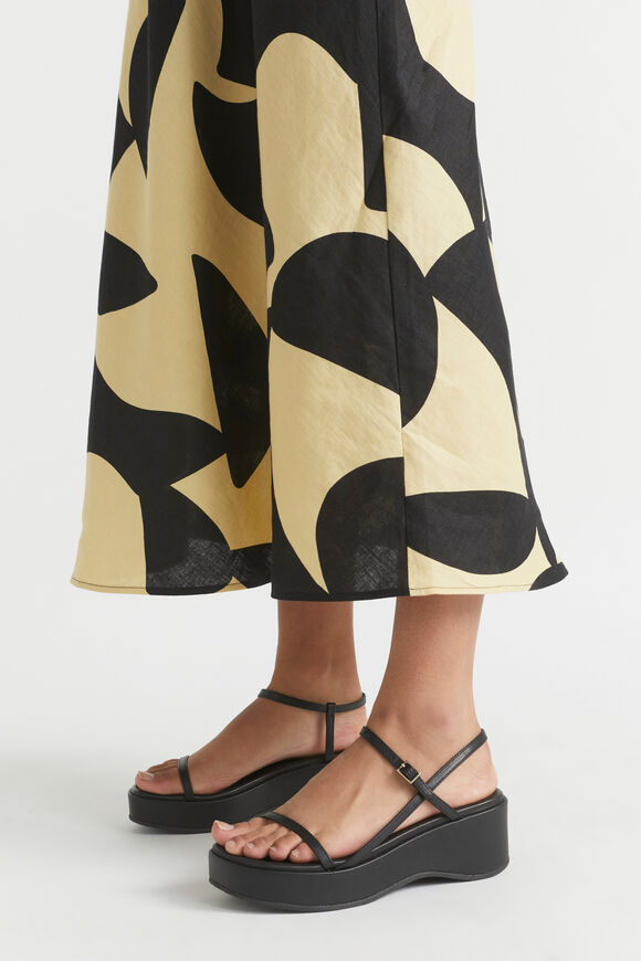 Dahlia Strappy Wedge  Black  hi-res