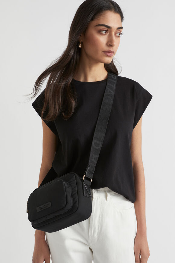 Heritage Logo Camera Bag  Black  hi-res