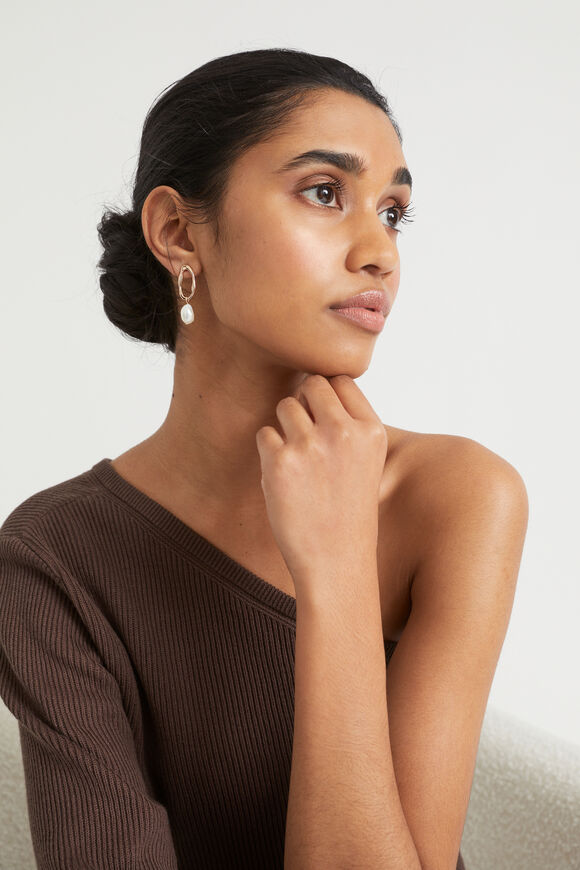 Organic Stud with Pearl  Gold  hi-res