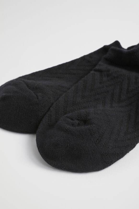 Chevron Knit Sneaker Sock  Black  hi-res