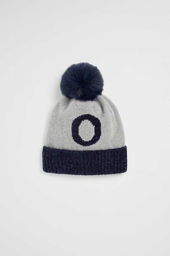 Initial Beanie  O  hi-res