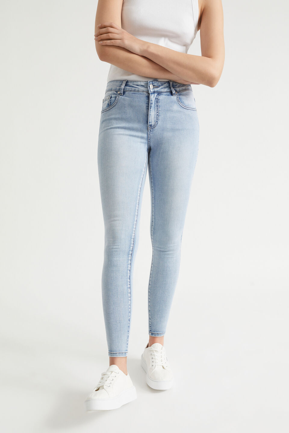 Core Skinny Jean  Light Sky Denim