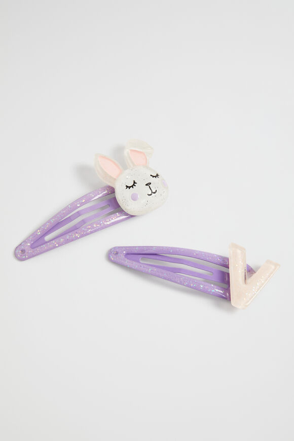 Initial Bunny Snaps  V  hi-res