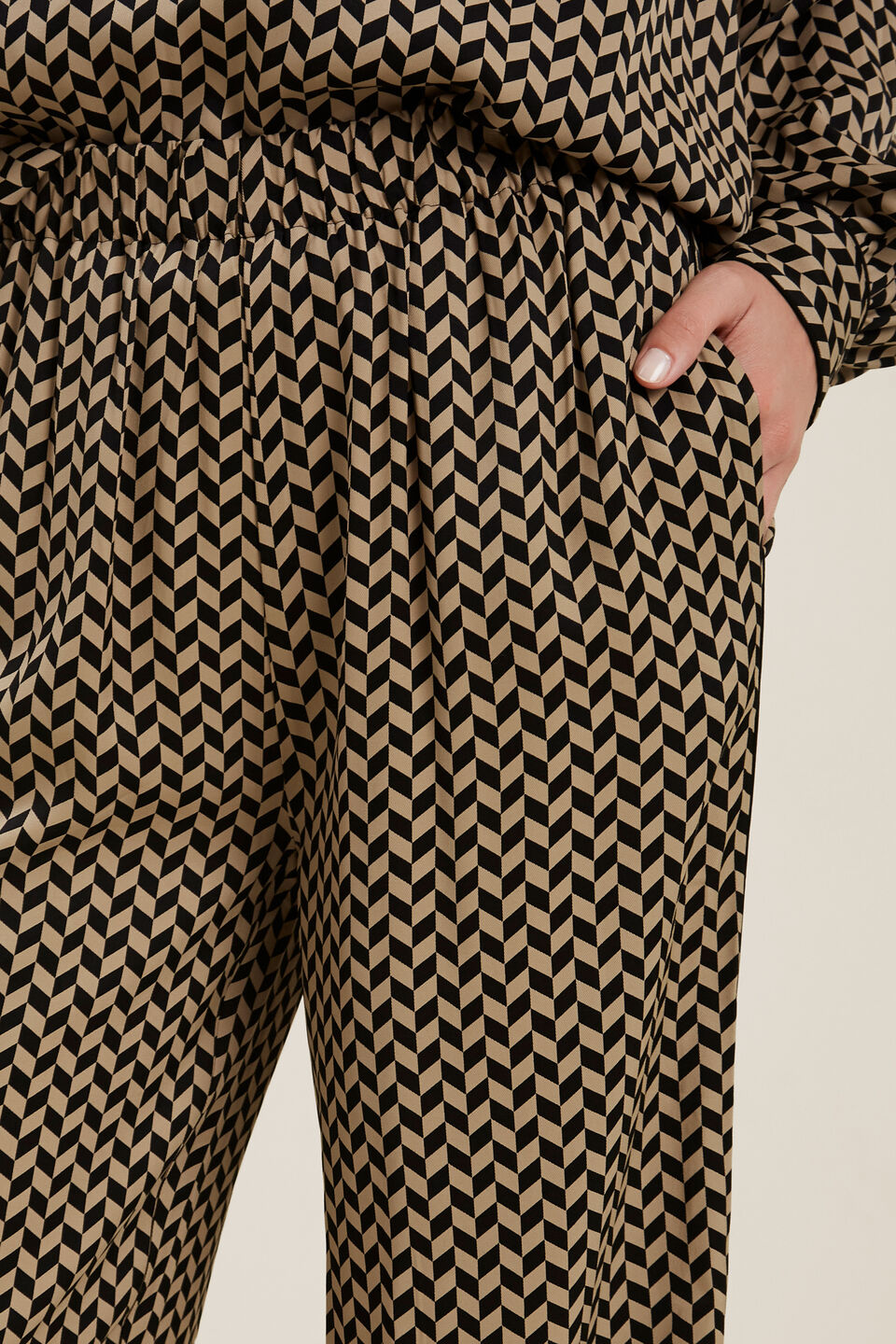 Geo Relaxed Pant  Geo