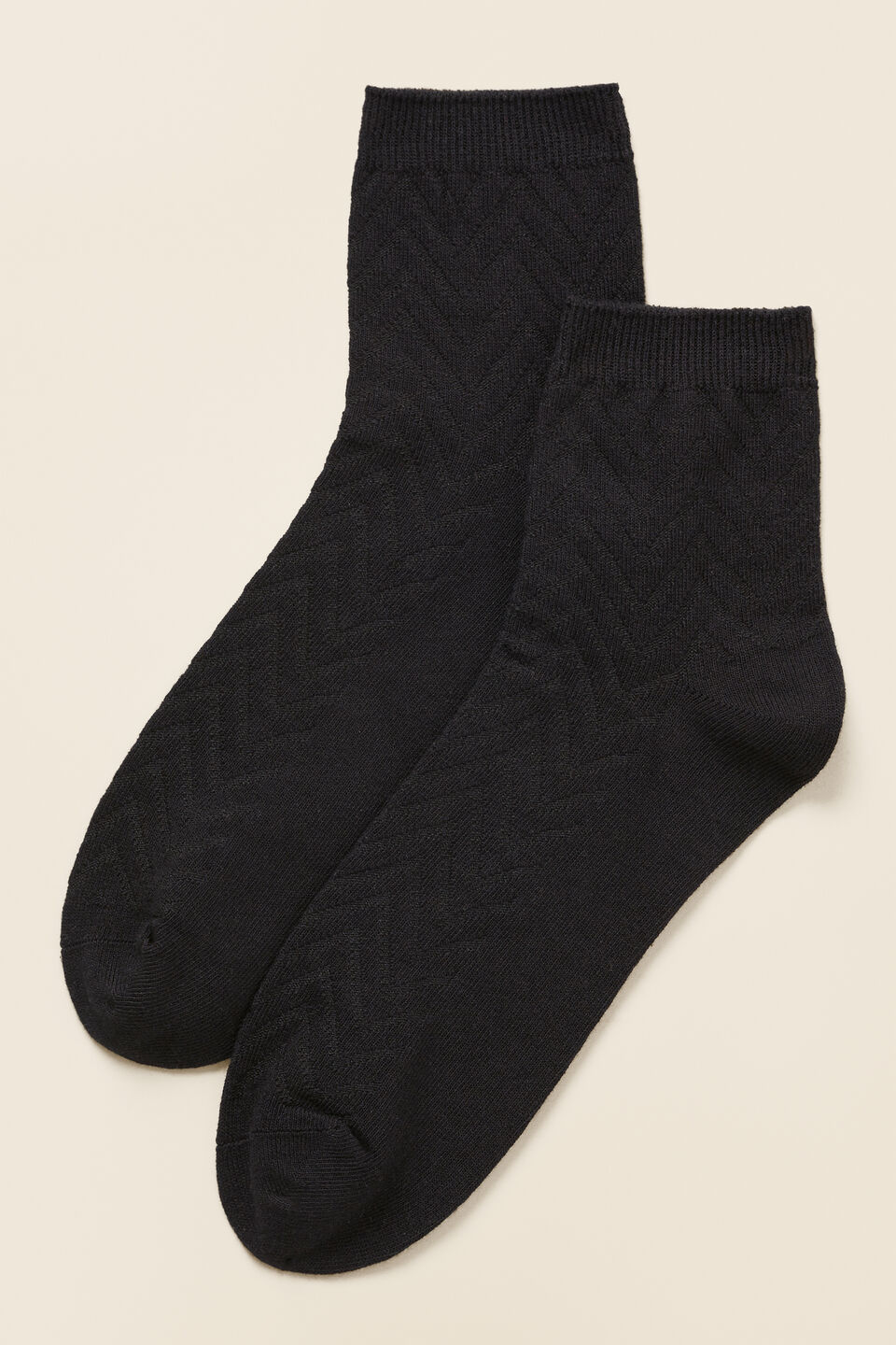 Chevron Knit Quarter Crew Sock  Black