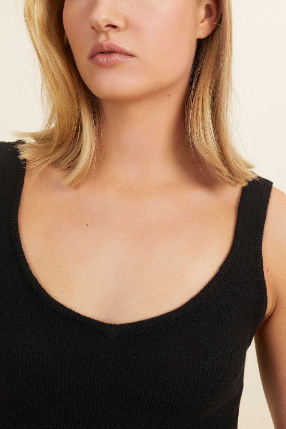 Merino Wool Crop Top  Black