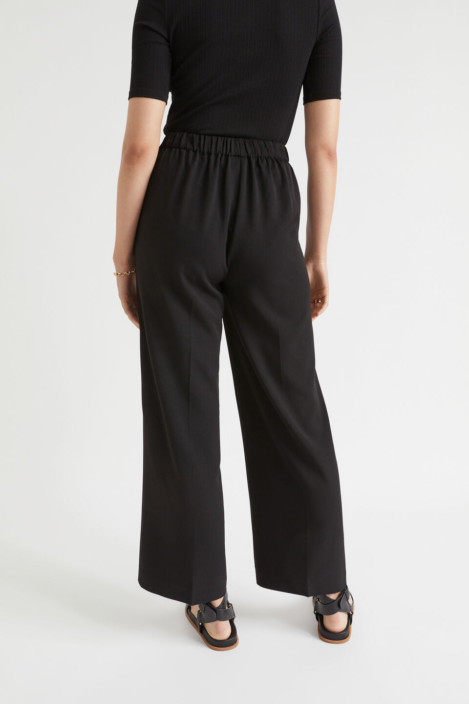Wide Leg Pull On Pant  Black