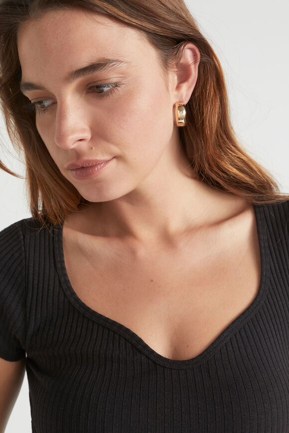Ribbed Sweetheart Tee  Black  hi-res