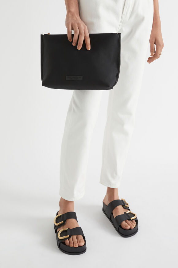 Heritage Logo Pouch  Black  hi-res