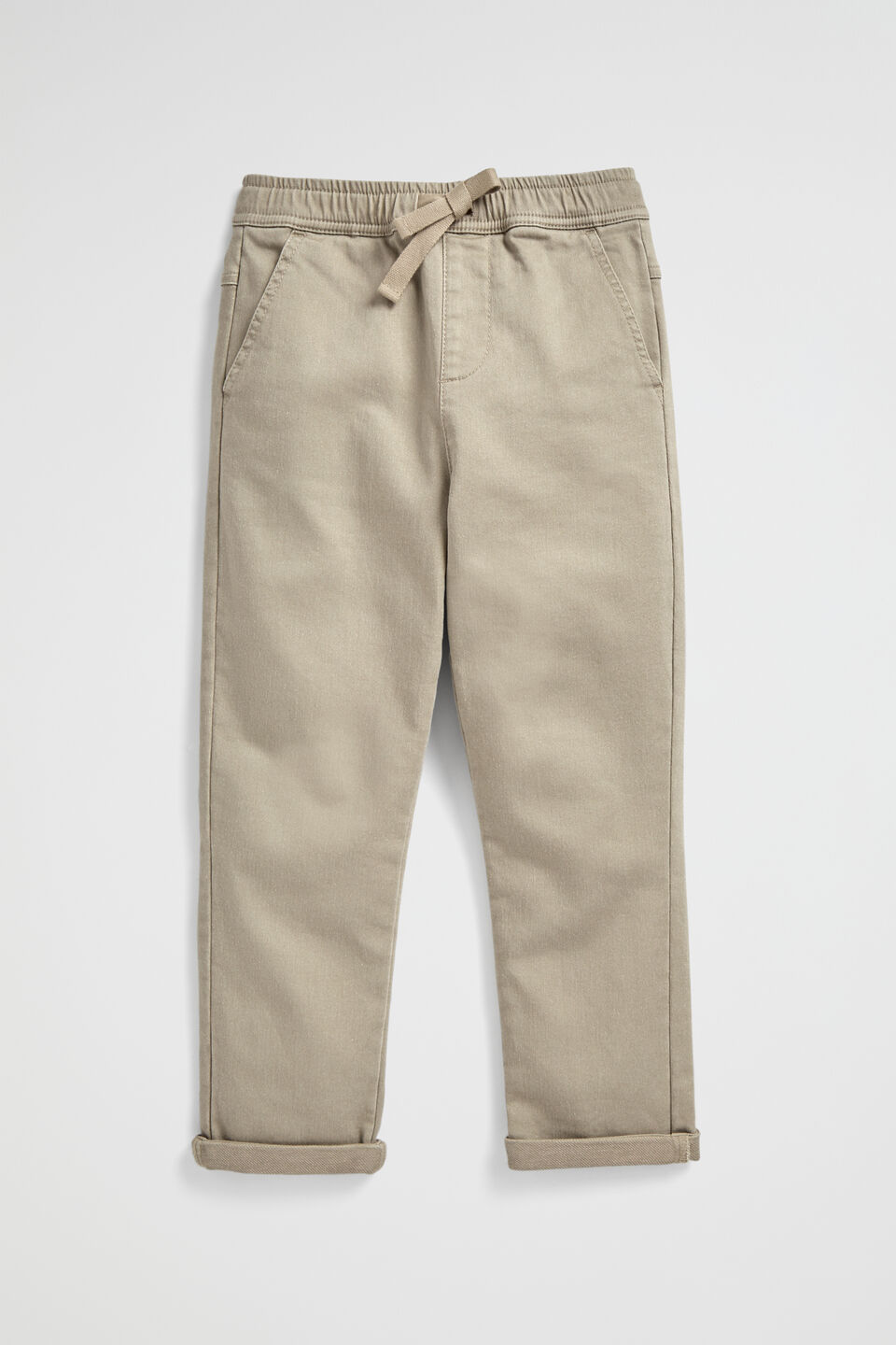 Core Logo Chino  Light Oak