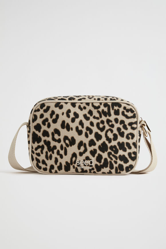 Seed Sling  Neutral Ocelot  hi-res