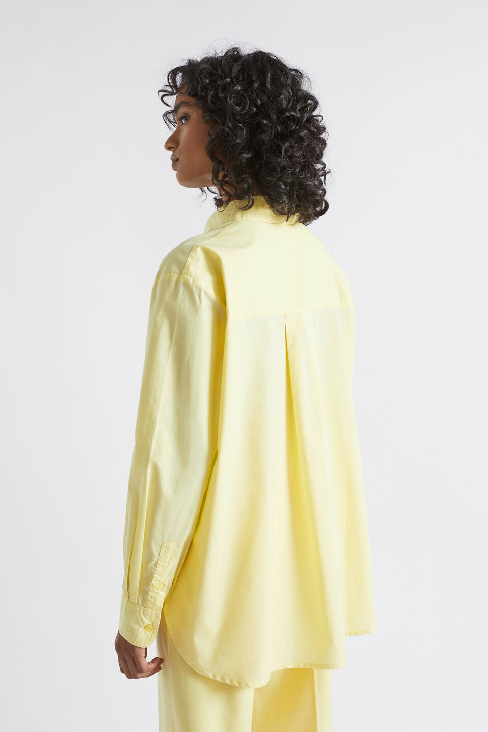 Poplin Button Down Shirt  Soft Butter