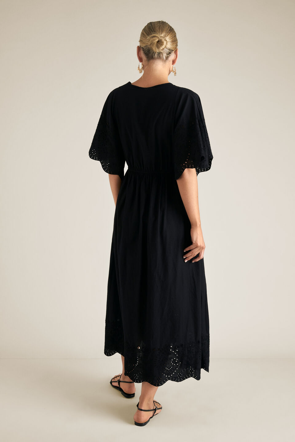 Embroidery Maxi Dress  