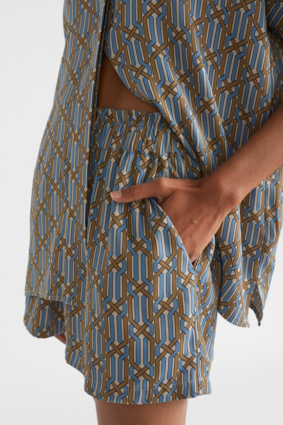 Linear Retro Short  Deep Brass Retro  hi-res