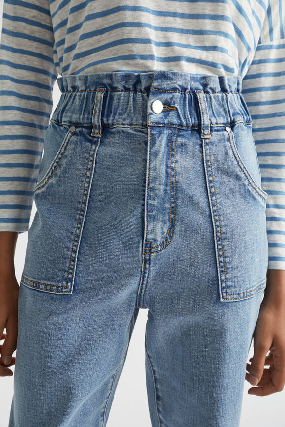 Patch Pocket Paperbag Jean  Capri Wash  hi-res