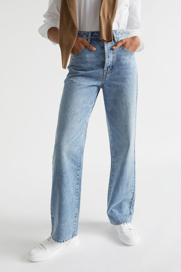 Long Length High Waist Jean  Capri Wash  hi-res