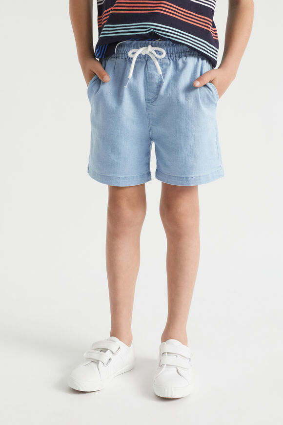 Core Logo Short  Classic Wash  hi-res