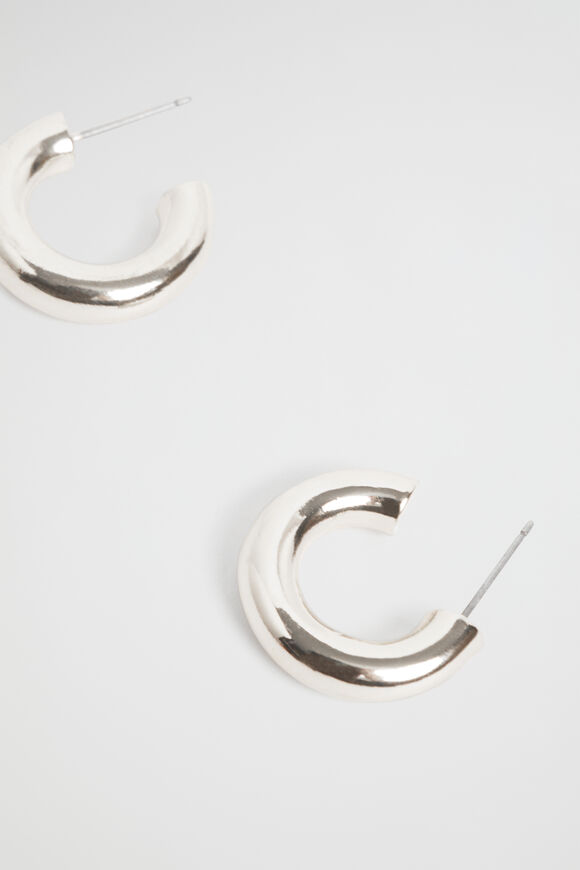 Classic Hoop Earring  Silver  hi-res